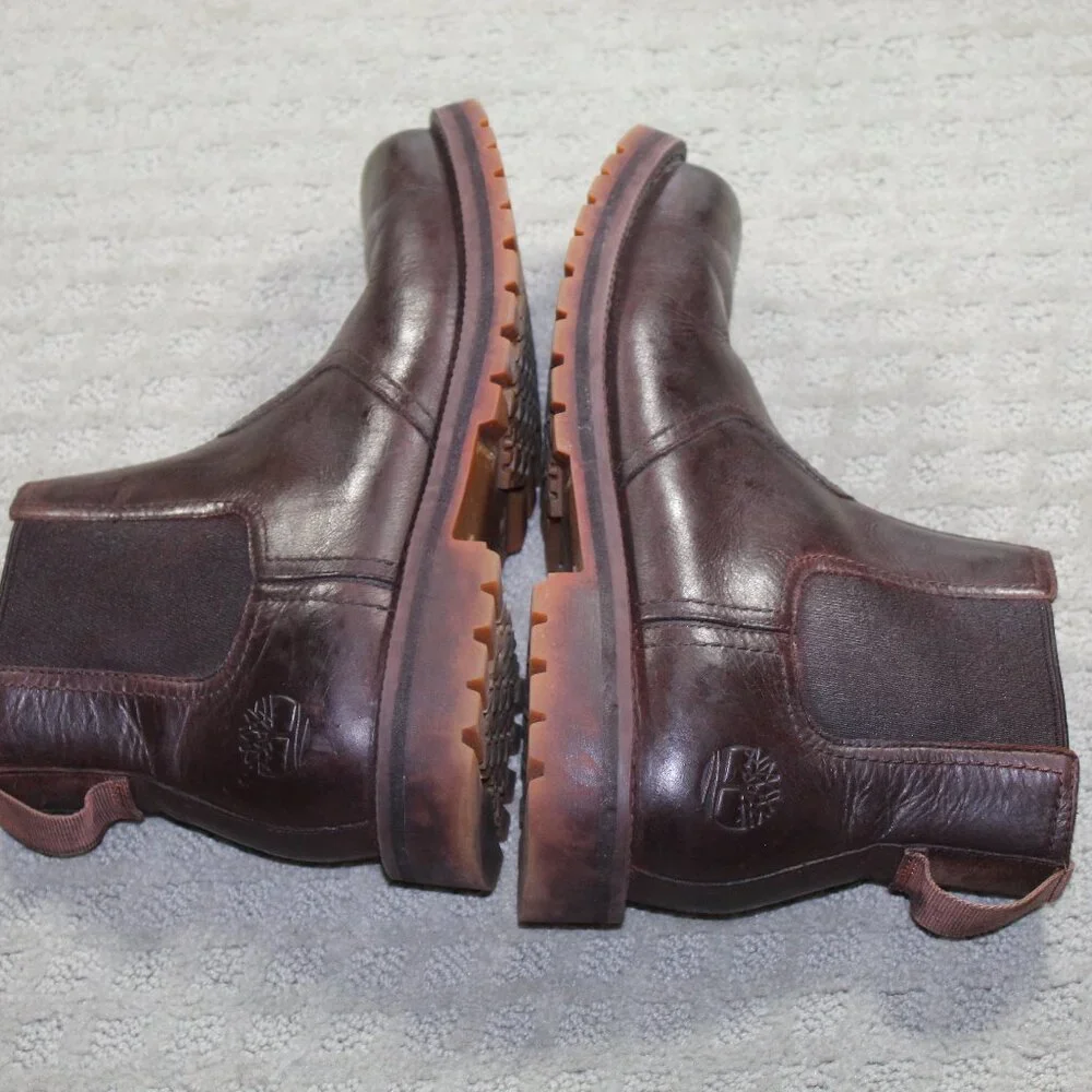 Timberland Men's 8.5M / Wm 11M Brown Leather Ankle Boots